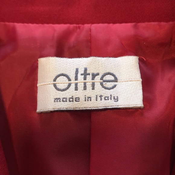 Red Jacket - Picture 5 of 10